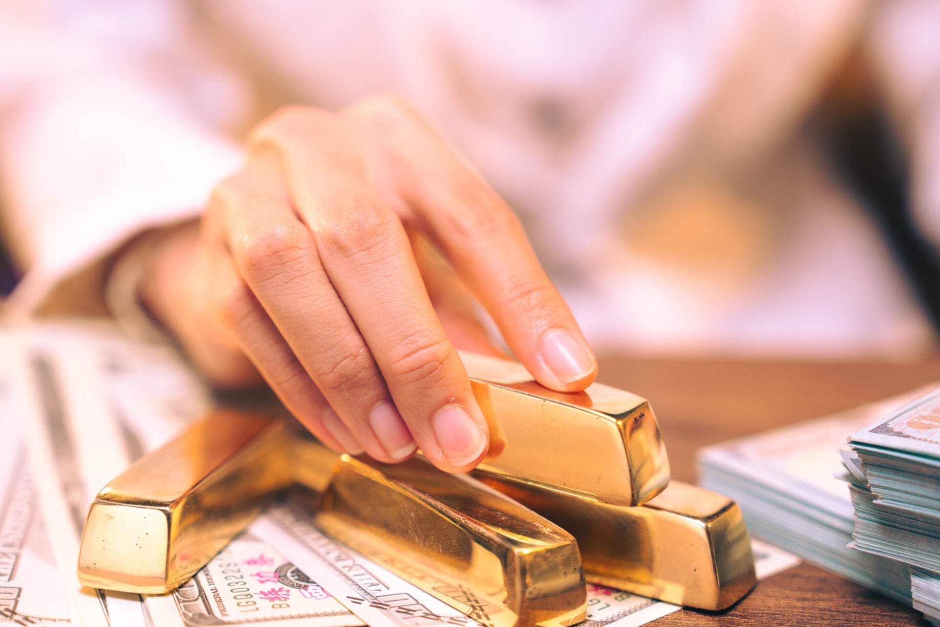 3 Traps of Buying Gold Bar at Jewellery Shops You Need to Know